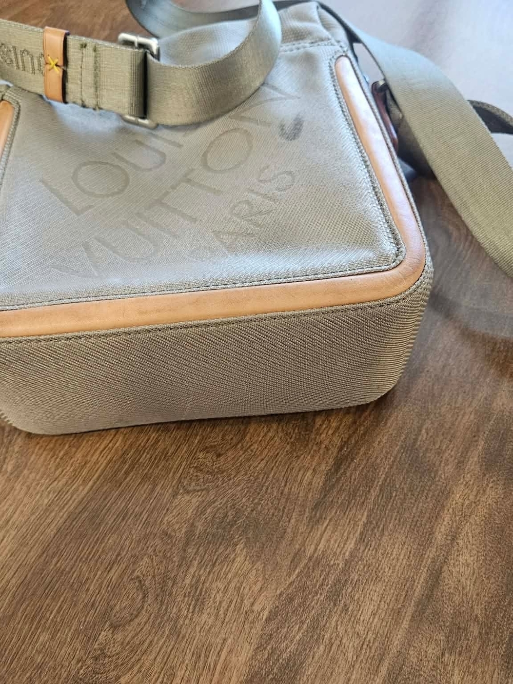 Louis Vuitton Khaki Canvas Crossbody Bag - Picture 7 of 7